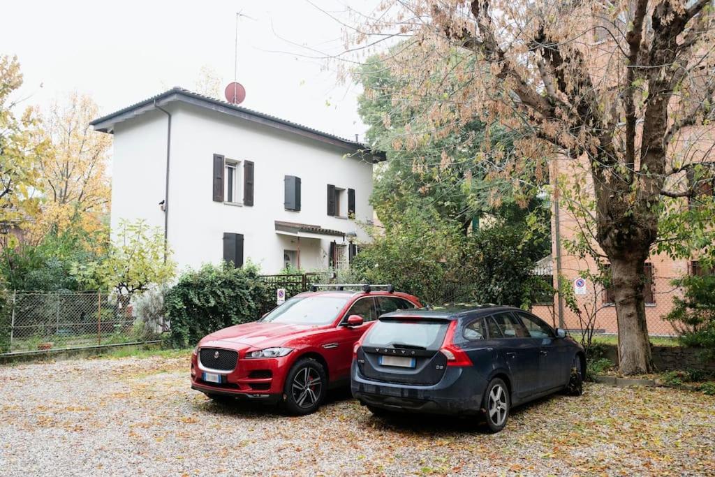 ボローニャThe Attico Chic Urban Free Parkingアパートメント エクステリア 写真